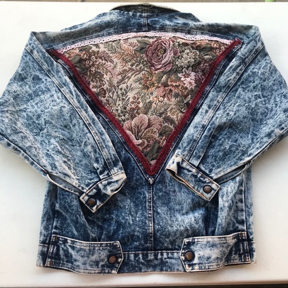 VINTAGE | Blue Acid Stone Wash Denim Tapestry Patch Jacket 80’s - Picture 6 of 14